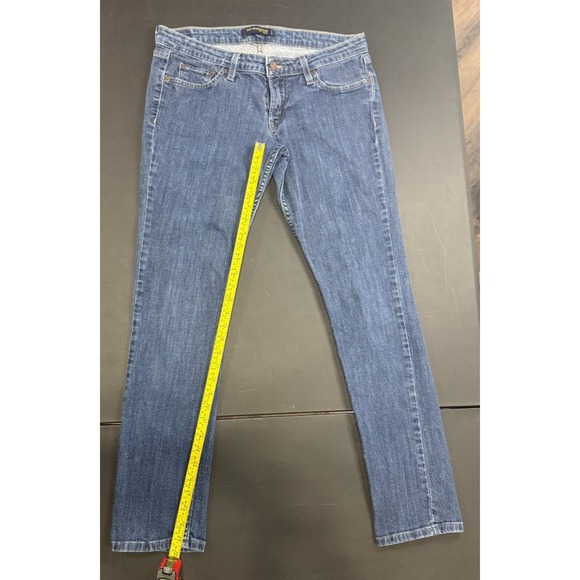 Levi's 524 Too Superlow Jeans Womens 11 Medium Blue Bootcut Distressed - Picture 6 of 11